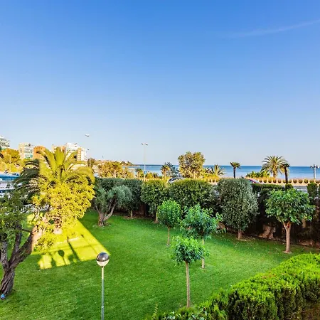 Apartamento Loft Primera Linea, Playa De La Albufereta *